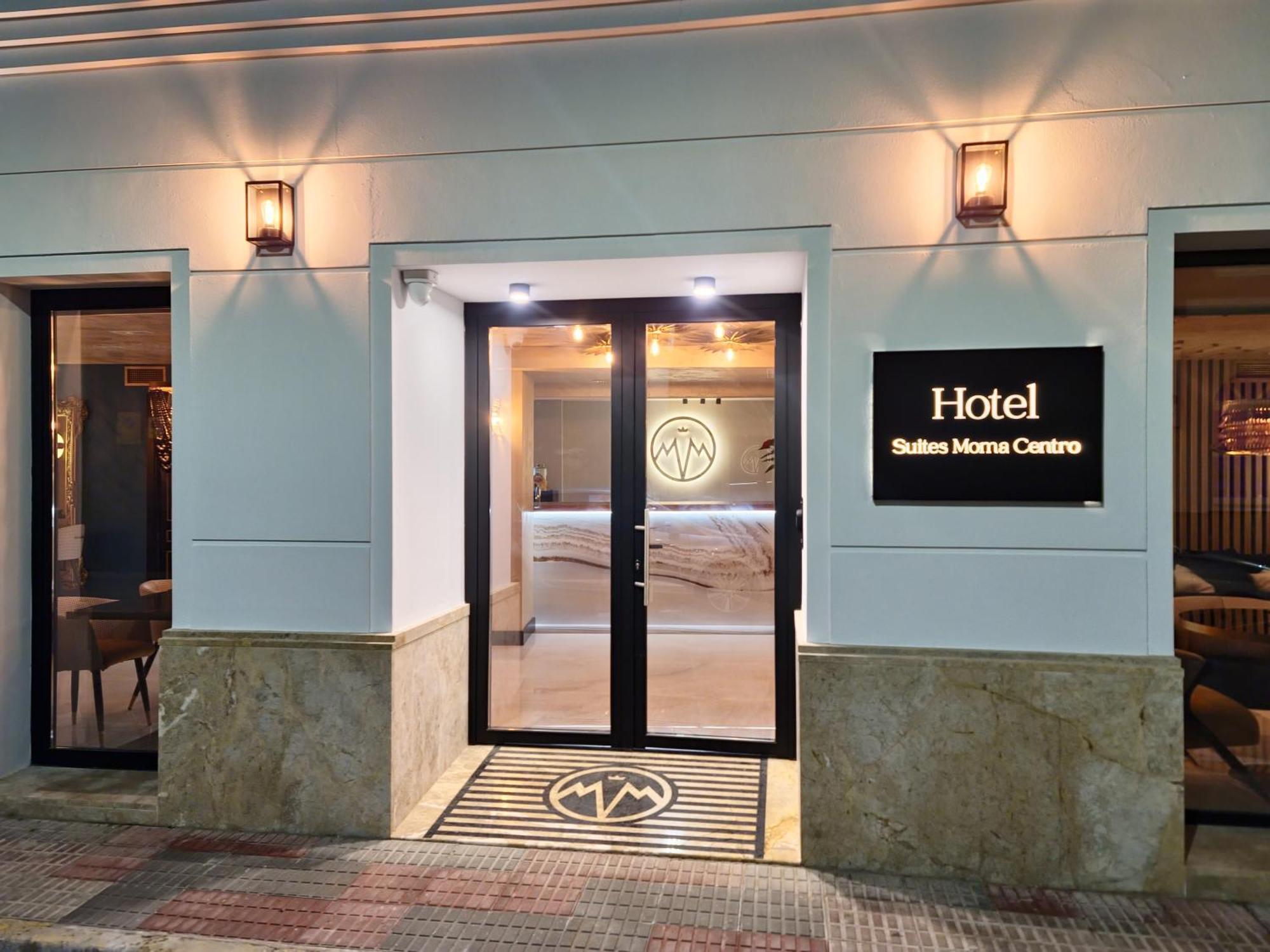 Hotel Suites Moma Centro Villanueva De La Serena Exterior foto